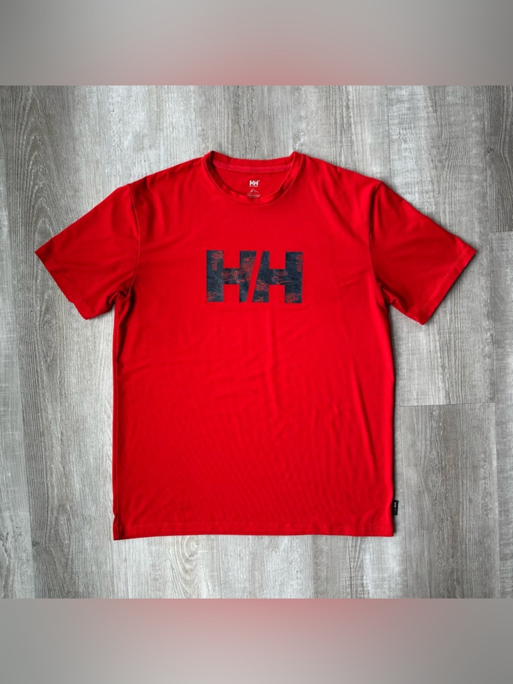 Helly Hansen Red Crew Neck T-Shirt